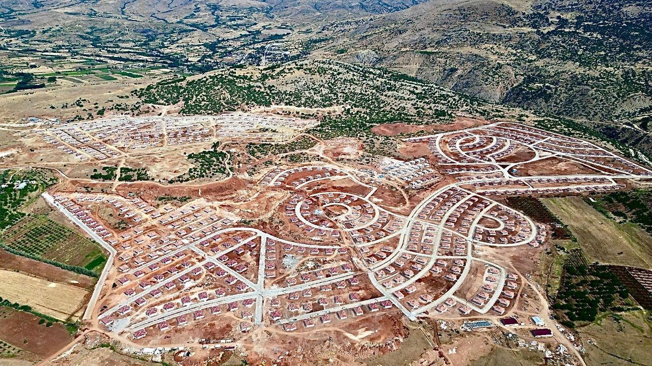 Malatya kırsalında 16 bin köy eviyle yaşam yeniden canlanıyor