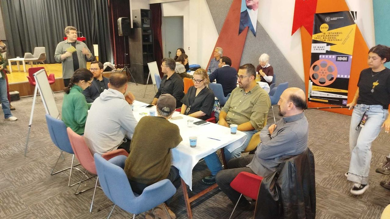 Belgesel Sinemasında Yeni Dönem: "Açık Kapı" Çalıştayı ile Sorunlar Masaya Yatırıldı!