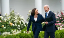 Joe Biden, Kamala Harris'i destekleyeceğini açıkladı