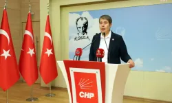 Zeliha Aksaz Şahbaz: “Sağlığı ticarileştiren sistemi depremle birlikte enkaz altında kaldı”