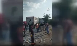 Malatya'da iki tırın çarpışması sonucu 1 kişi öldü