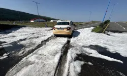 Ardahan'da Dolu Felaketi: Güneş Bile Eritemiyor!