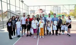 Çilesiz Spor Kompleksinde Heyecan Dolu Tenis Turnuvası!