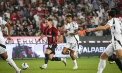 Beşiktaş, Gaziantep'ten 1 puanla dönüyor: Gaziantep FK 1-1 Beşiktaş