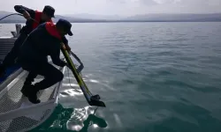 Van'da Kaybolan Rojin Kabaiş İçin Su Altı Görüntüleme Cihazları ve Sonarlarla Tarama Yapılıyor!