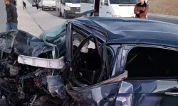 Malatya'da Can Pazarı: İki Otomobil Çarpıştı, 3 Ölü, 4 Yaralı