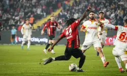 Gaziantepspor, Göztepe'yi 2-1 mağlup etti