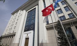 AK Parti, "Yeni Anayasa Çalıştayları" kapsamında STK'larla bir araya gelecek