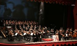 Eskişehir'de Uğur Mumcu, düzenlenen konserle anıldı