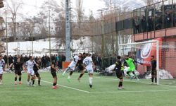 Hakkari Zapspor, Diyarbakırspor'u 2-1 yendi