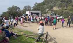 Bodrum Belediyesinin düzenlediği kültür gezisinin son adresi, Gebe Kilise Tümülüsü oldu