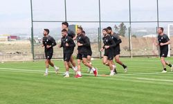 Manavgat Belediye Başkanı Kara’dan Manavgat Belediyespor’a moral ziyareti