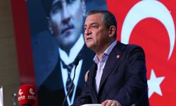 İstanbul'da deprem... Özgür Özel: "Tüm belediyelerimiz teyakkuz halinde çalışmaktadır"