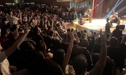 Ardahan'da "Türk Gençlik Şöleni"nde Ali Kınık konser verdi