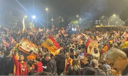 Sakarya ve çevre illerde Galatasaray'ın Süper Lig şampiyonluğu kutlandı