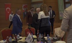 Bursa Büyükşehir Belediye Başkanı Bozbey, kardeş kentlerden gelen genç sporcularla buluştu