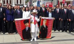 CHP Edirne Merkez İlçe Başkanı Yücel Balkanlı'dan Gençlik ve Spor İl Müdürü'ne tepki: "Çelenk sunma töreninde yaşanan taraflı tutumu kınıyoruz"