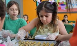 İlkokul öğrencileri yaşam becerilerini mutfak etkinlikleriyle geliştiriyor