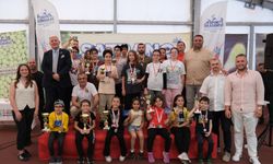 Büyükçekmece’de satranç heyecanı: 278 sporcu kıyasıya yarıştı
