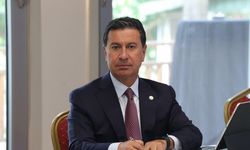 Marmaris açıklarında 5,8 büyüklüğünde deprem... Muğla Büyükşehir Belediye Başkanı Aras, "Olumsuz ihbar ulaşmadı, ekiplerimiz görevlerinin başında"