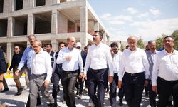 Bakan Kurum'dan Malatya'daki şantiyelere 24 saat çalışma talimatı