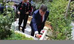 Gaziantep ve çevre illerde 15 Temmuz dolayısıyla şehitlikler ziyaret edildi