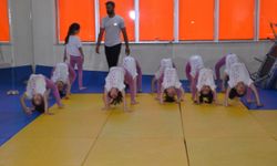 Muşlu sporcular, cimnastikte şampiyonluk için çalışıyor