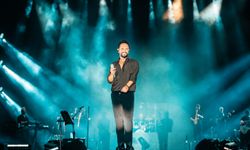 Şarkıcı Özgün Uğurlu, Van Kültür Yolu Festivali'nde konser verdi