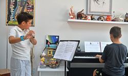 Akhisar Belediyesi'nin Uğur Mumcu Kültür ve Sanat Merkezi'ndeki kurslarına yoğun ilgi 