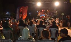 Aydın Büyükşehir Belediyesi'nin Germencik'te düzenlediği yaz konserine yoğun ilgi