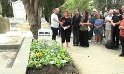 Genco Erkal ölümünün birinci yılında mezarı başında anıldı