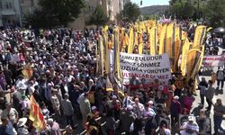 Madımak Katliamı'nın 32'nci yılında 33 aydın Sivas'ta anıldı