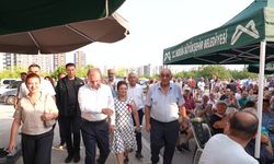 Mersin Büyükşehir Belediye Başkanı Seçer, Alevi Kültür Dernekleri Mezitli Cemevi'nin ‘Aşure Lokması Paylaşım Programı’na katıldı