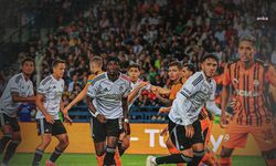 Şahtar Donetsk’e 2-0 mağlup olan Beşiktaş yoluna Konferans Ligi’nde devam edecek