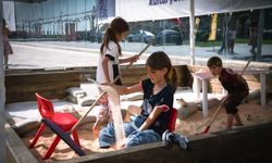 Vanlıları sanatsal etkinliklerle buluşturan "Van Kültür Yolu Festivali" sürüyor