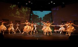 22. Uluslararası Bodrum Bale Festivali "Kuğu Gölü" balesiyle başladı