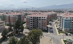 Depremlerde yıkımın simgesi olan "600 Evler Sitesi'nde yaşam yeniden başladı
