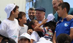 Dünya Etnospor Birliği Başkanı Bilal Erdoğan, Erzurum'daki yaz okulları programında konuştu: