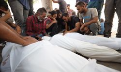 İsrail'in Gazze'ye sabah saatlerinde düzenlediği saldırılarda 33 Filistinli yaşamını yitirdi
