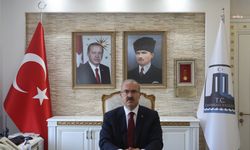 Çanakkale Valisi Toraman: Çınarlı yangınına müdahale devam ediyor, 2 bin 90 kişi tahliye edildi