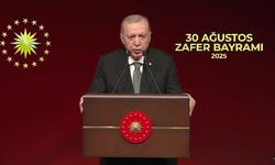 Cumhurbaşkanı Erdoğan, Zafer Bayramı Özel Konseri'nde konuştu: "Kimseyi dışlamadan, kucaklayıcı bir anlayışla millet için çalışmaya devam edeceğiz" 