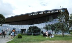 “Gelenekselin İzinde İstanbul” sergisi, Panorama 1453 Tarih Müzesi’nde ziyarete açıldı... Geleneksel sanatlarla İstanbul yeniden yorumlanıyor