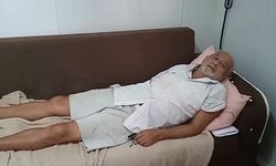Konteynerden kentten çıkması istenen 62 yaşındaki depremzede: "Emekli maaşı alsam ne olacak, nasıl kira ödeyebileceğim?"