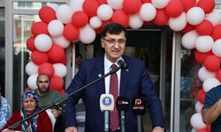 Kütahya Belediyesi'nce hayata geçirilen "Yamantürk Yaşlı ve Engelli Gündüz Yaşam Merkezi" hizmete açıldı