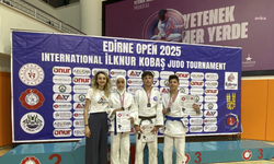 Kütahya Belediyespor’un genç judocuları, Edirne’den 10 madalya ile döndü