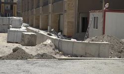 Malatya Şire Pazarı’nda yeniden inşa edilen binalar tartışma yarattı: 48 dükkan eksik, kot farkı düşük, esnaf mağdur