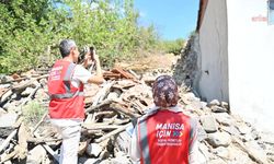 Manisa Büyükşehir Belediyesi'nden Sındırgı depremi sonrası Kırkağaç’a destek