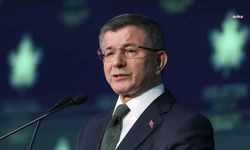 Ahmet Davutoğlu: "İmar yolsuzlukları önlenmeden depreme dayanıklı şehirler inşa etmemiz mümkün değildir"