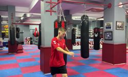 Ortahisar Belediyesi sporcusu Mehmethan Çınar,  ülkeyi Dünya Boks Şampiyonası’nda temsil edecek 