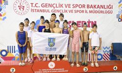 Silivri Belediyesi Spor Kulübü Yüzme Takımı'ndan üstün başarı